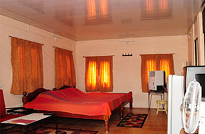 Hotels in Niligiris